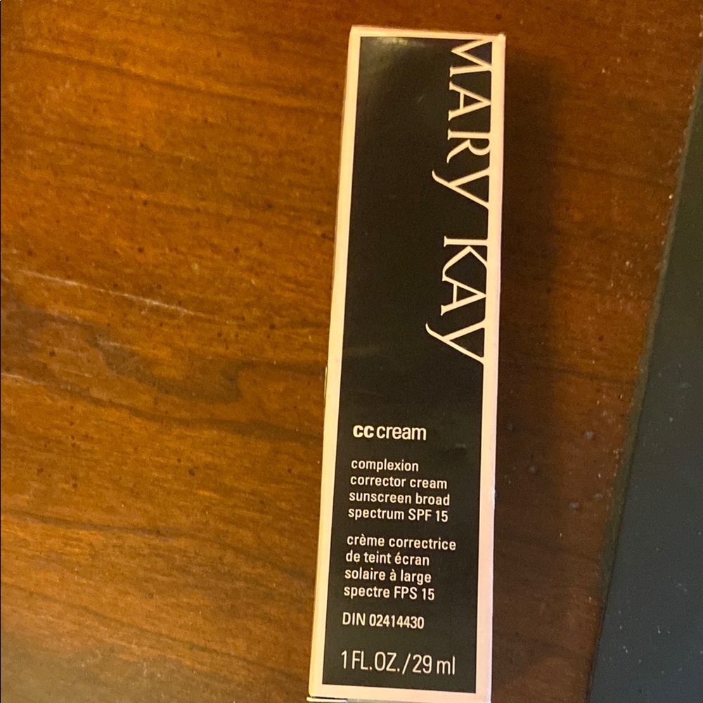 Mary Kay CC Cream Broad Spectrum SPF 15